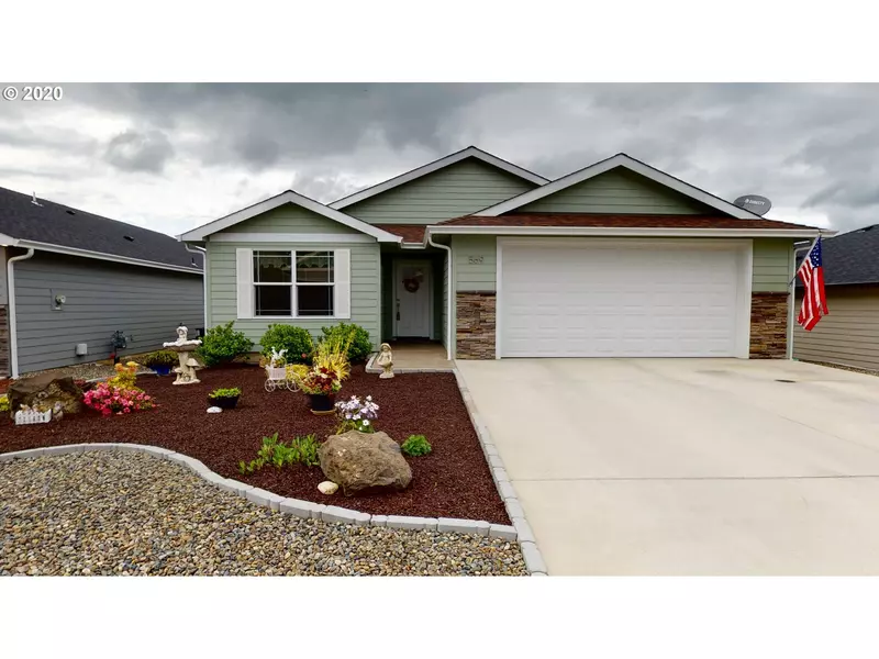 569 WILDCAT CANYON RD, Sutherlin, OR 97479