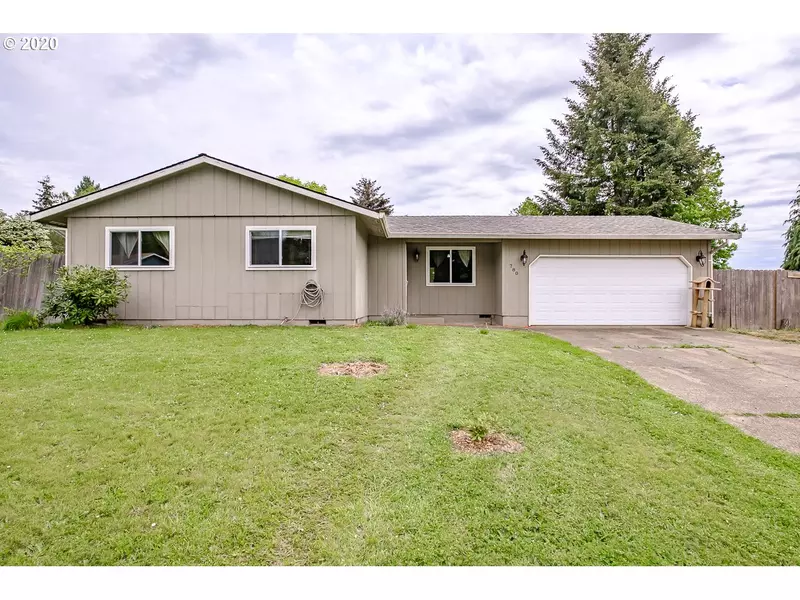 780 NE F ST, Willamina, OR 97396