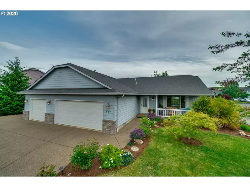 987 JULIE LN, Molalla, OR 97038