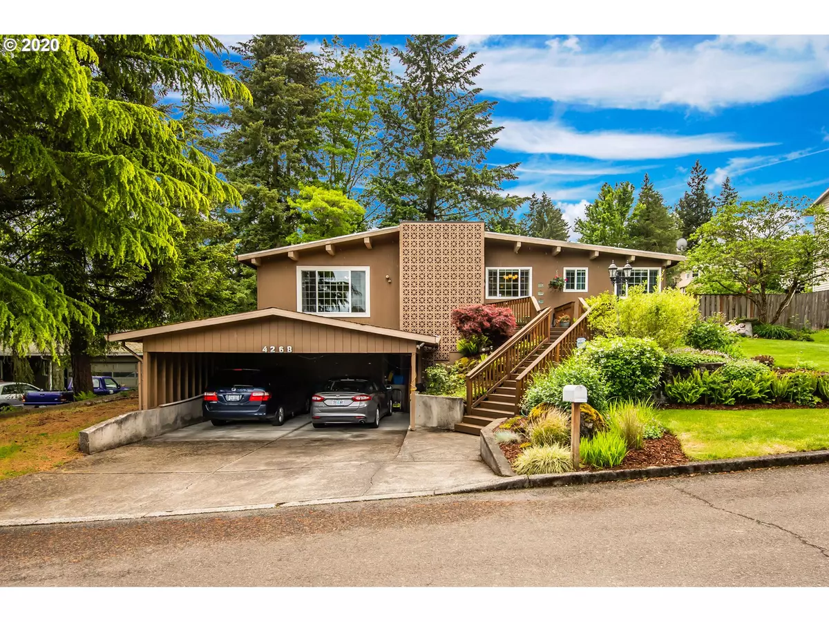 Milwaukie, OR 97267,4268 SE HILLSIDE DR