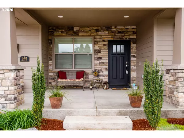 Springfield, OR 97477,959 HAMILTON ST