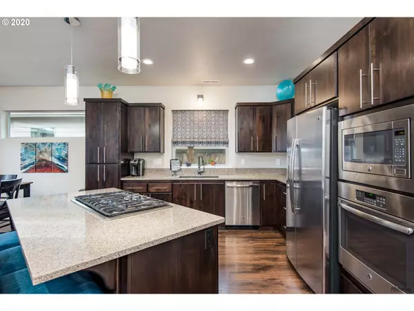 Springfield, OR 97477,959 HAMILTON ST