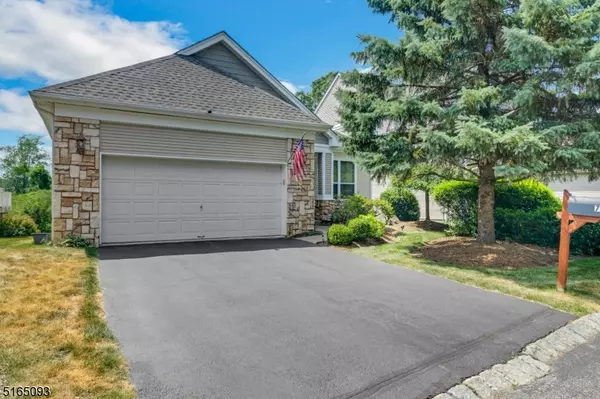 70 Tannery Hill Dr, Hardyston Twp., NJ 07419