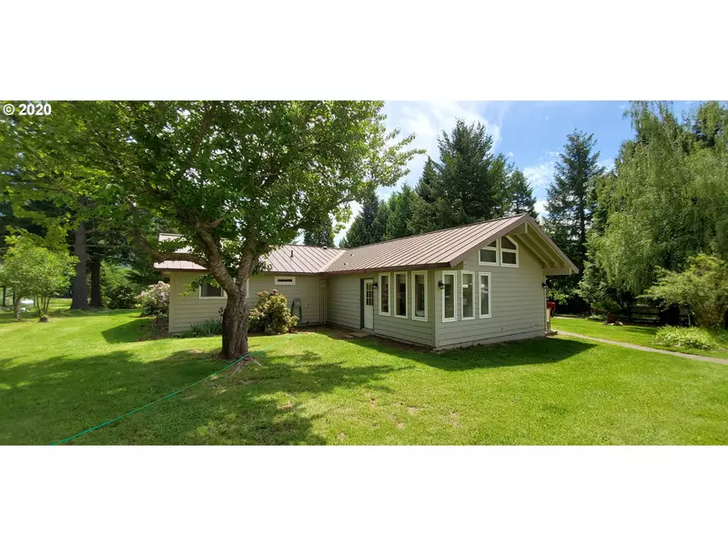 62 MCCLAIN RD, Cook, WA 98605