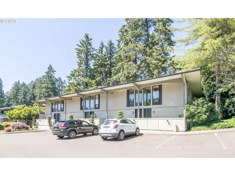 668 MCVEY AVE #82, Lake Oswego, OR 97034