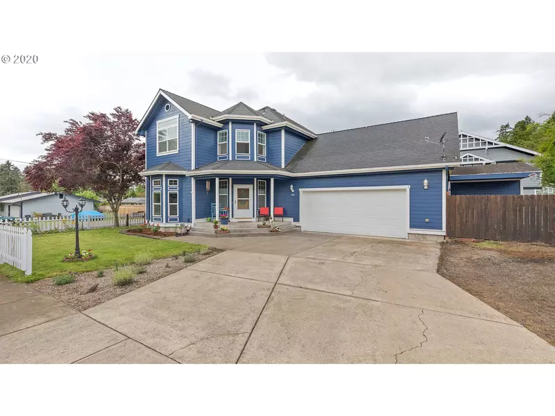 303 PUTMAN ST, Brownsville, OR 97327