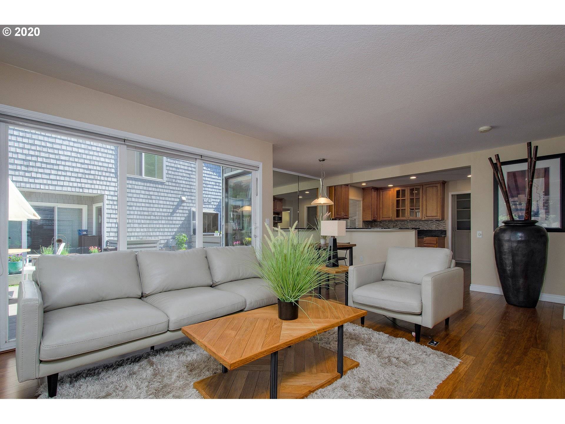 Portland, OR 97217,639 N Tomahawk Island DR #639