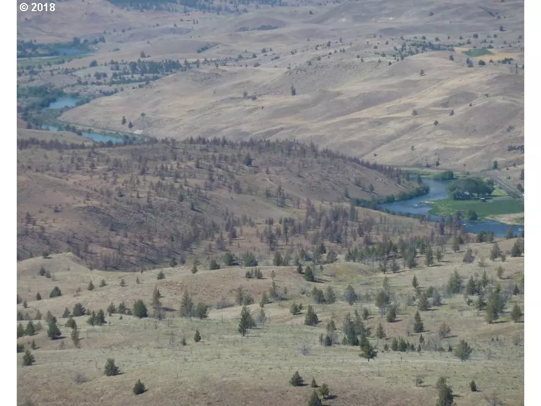 Unknown, OR 97001,200 Rd Deschutes Riv