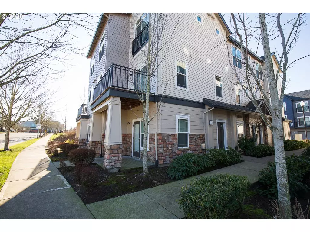 Beaverton, OR 97006,102 NE CANVASBACK WAY #101