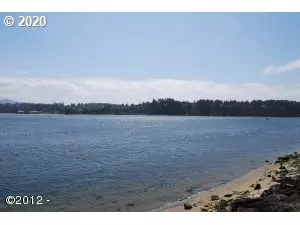 Waldport, OR 97394,209 NW ALSEA BAY DR