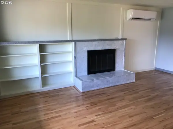 Springfield, OR 97477,2558 34TH ST