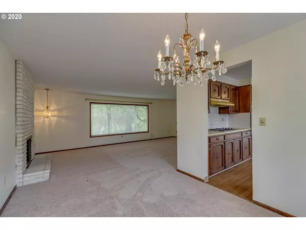 Milwaukie, OR 97267,16519 SE DAGMAR RD