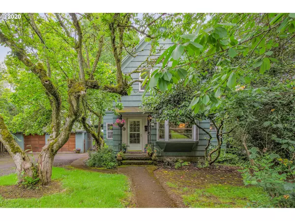 331 SE 62ND AVE, Portland, OR 97215