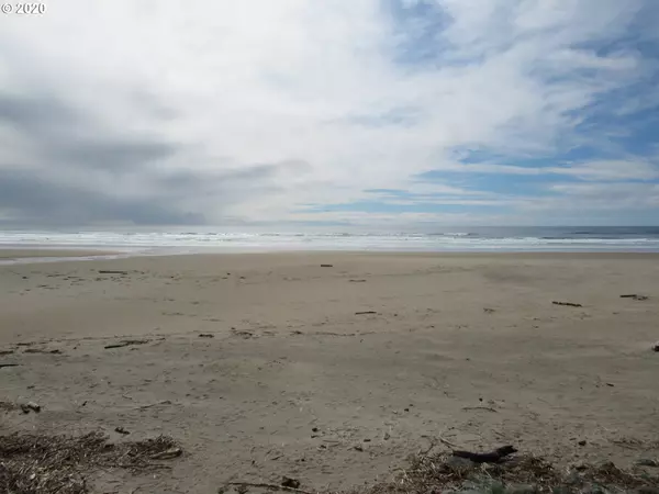 Rockaway Beach, OR 97136,145 N MILLER ST #102