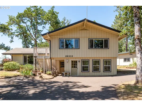 28333 SIESTA LN, Eugene, OR 97402