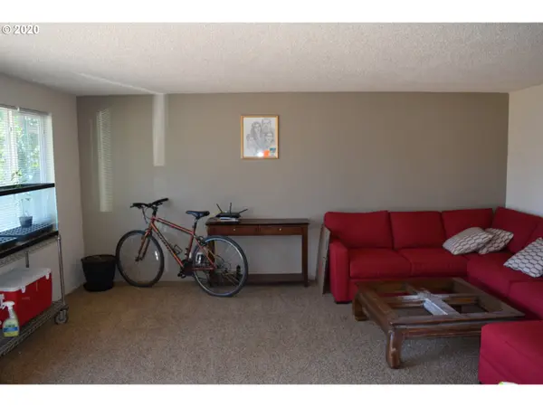 3610 CONCORD ST, Eugene, OR 97402