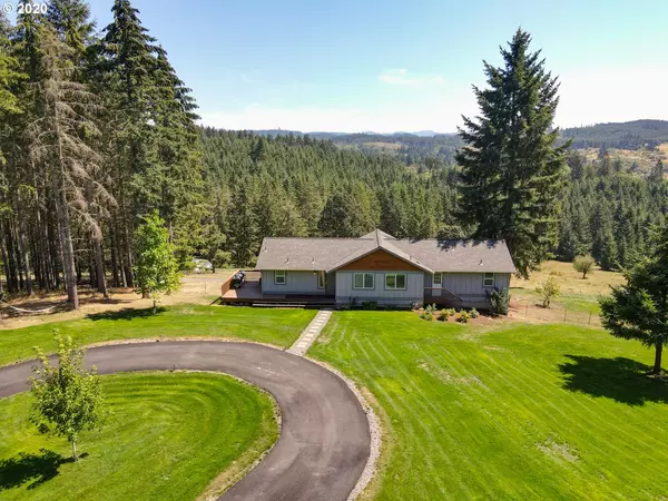 31550 S HENACRES DR, Molalla, OR 97038