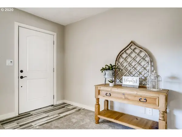 2310 SE 185TH AVE, Portland, OR 97233