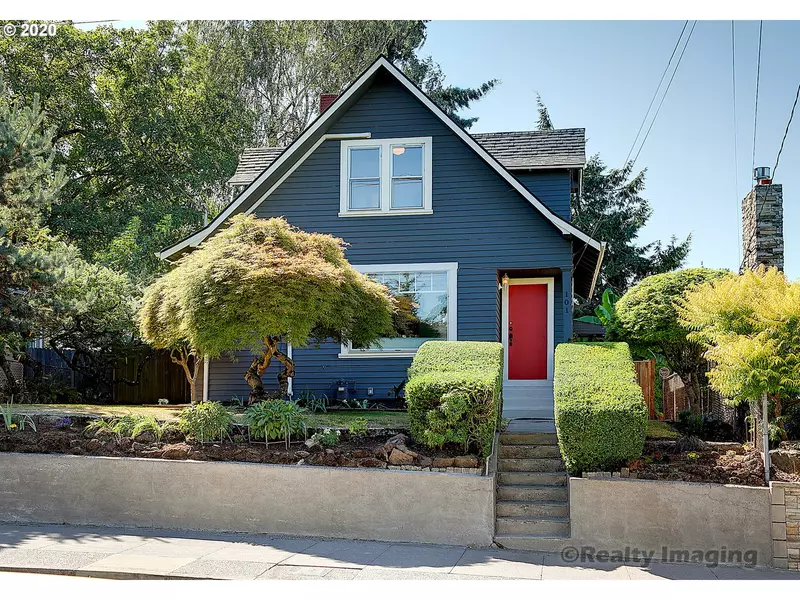 101 SE 74TH AVE, Portland, OR 97215