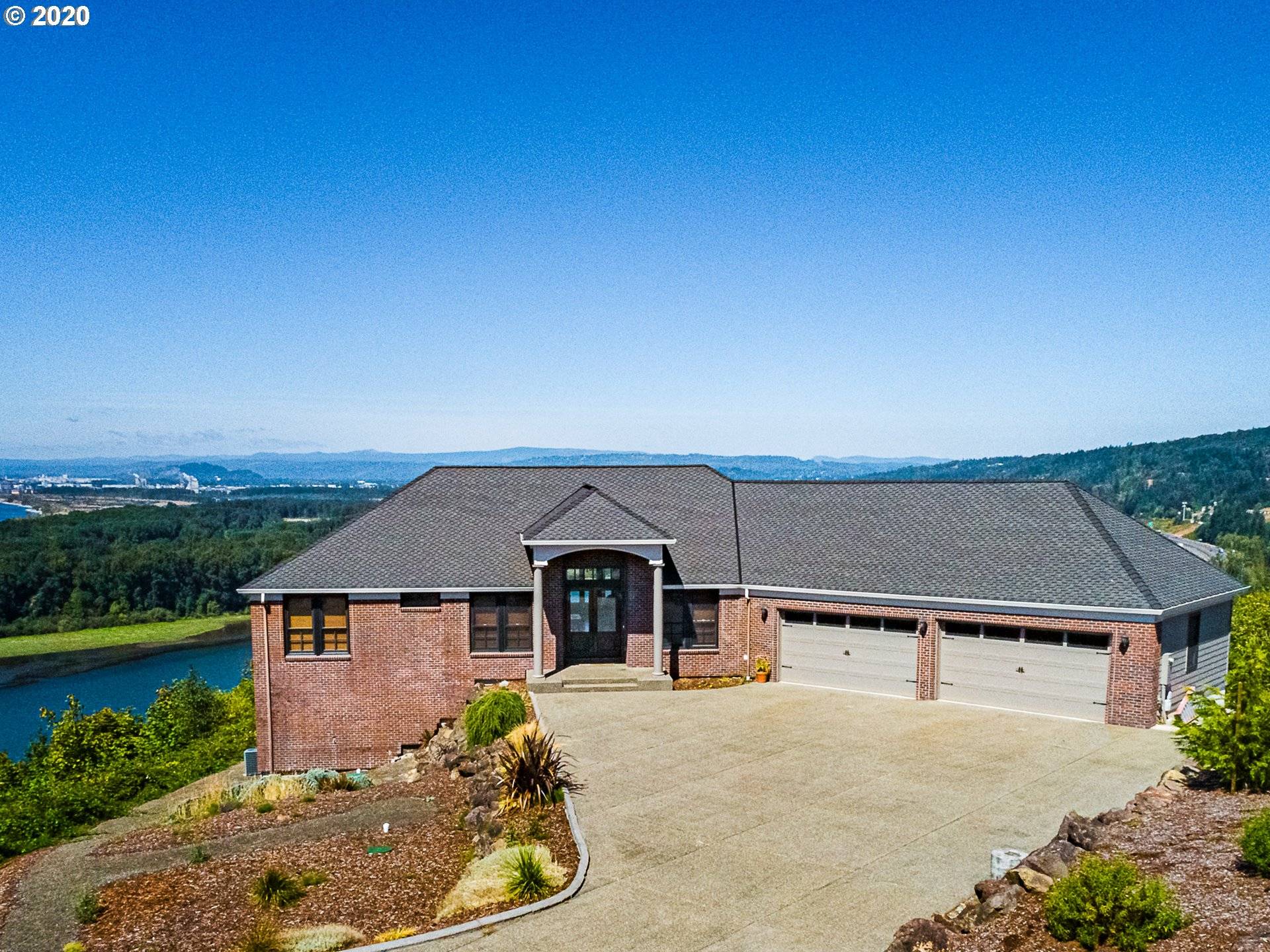 88 ESSEX DR, Kelso, WA 98626