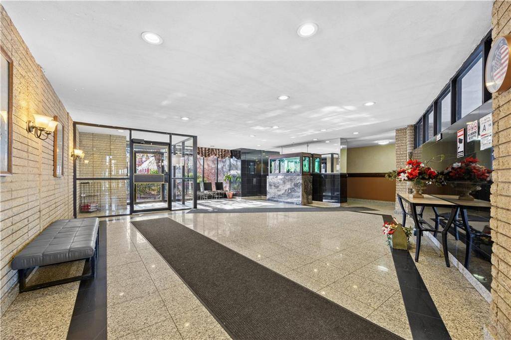 145 Lincoln AVE #5G, Staten  Island, NY 10306