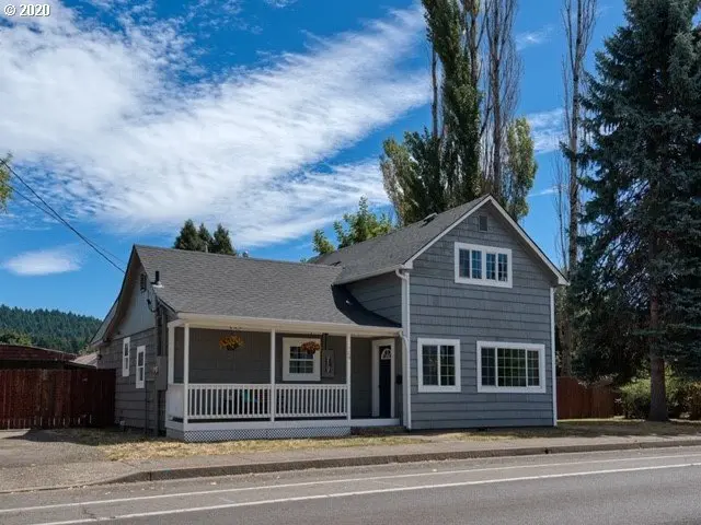 Cottage Grove, OR 97424,754 S 6th ST