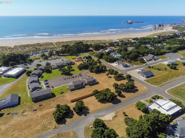 Bandon, OR 97411,1181 SEACREST DR