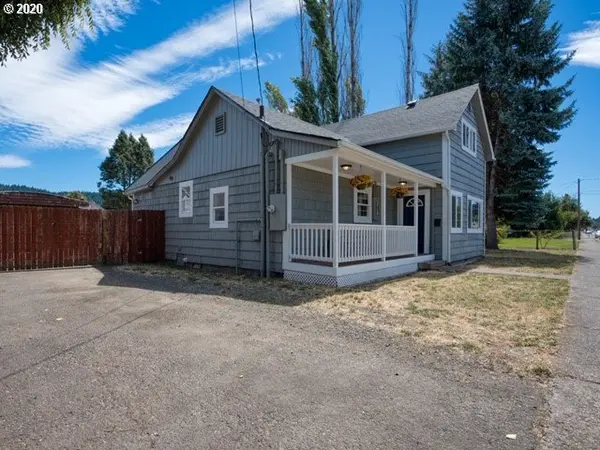 Cottage Grove, OR 97424,754 S 6th ST