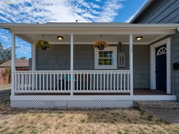 Cottage Grove, OR 97424,754 S 6th ST