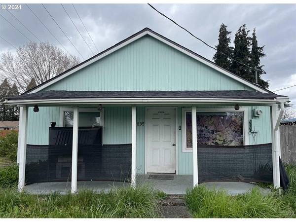 895 W OAK ST, Lebanon, OR 97355