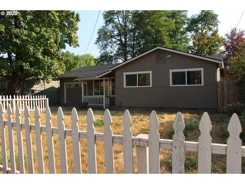 939 SW BRIDGE ST, Grants Pass, OR 97526