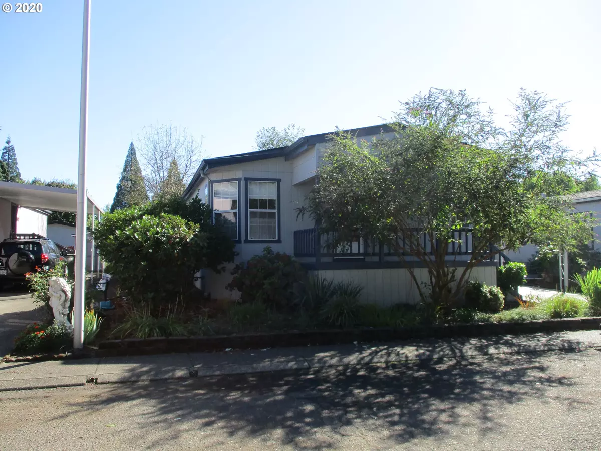 Canby, OR 97013,1400 S ELM ST #108