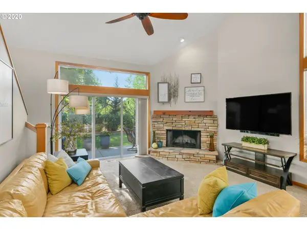 16828 SW STELLAR DR, Sherwood, OR 97140