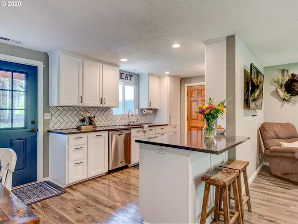 Veneta, OR 97487,88113 HUSTON RD