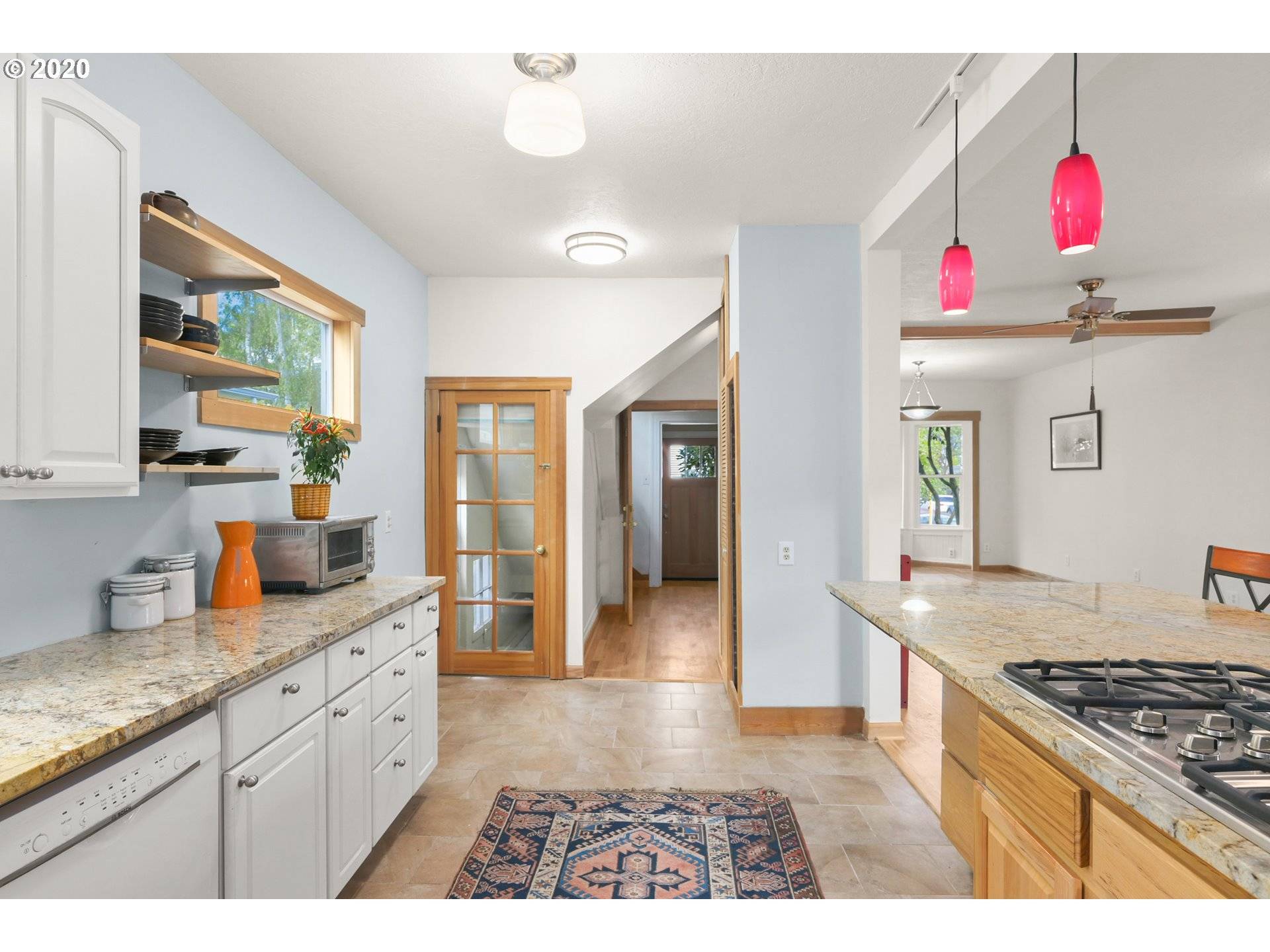 Portland, OR 97232,1836 NE DAVIS ST