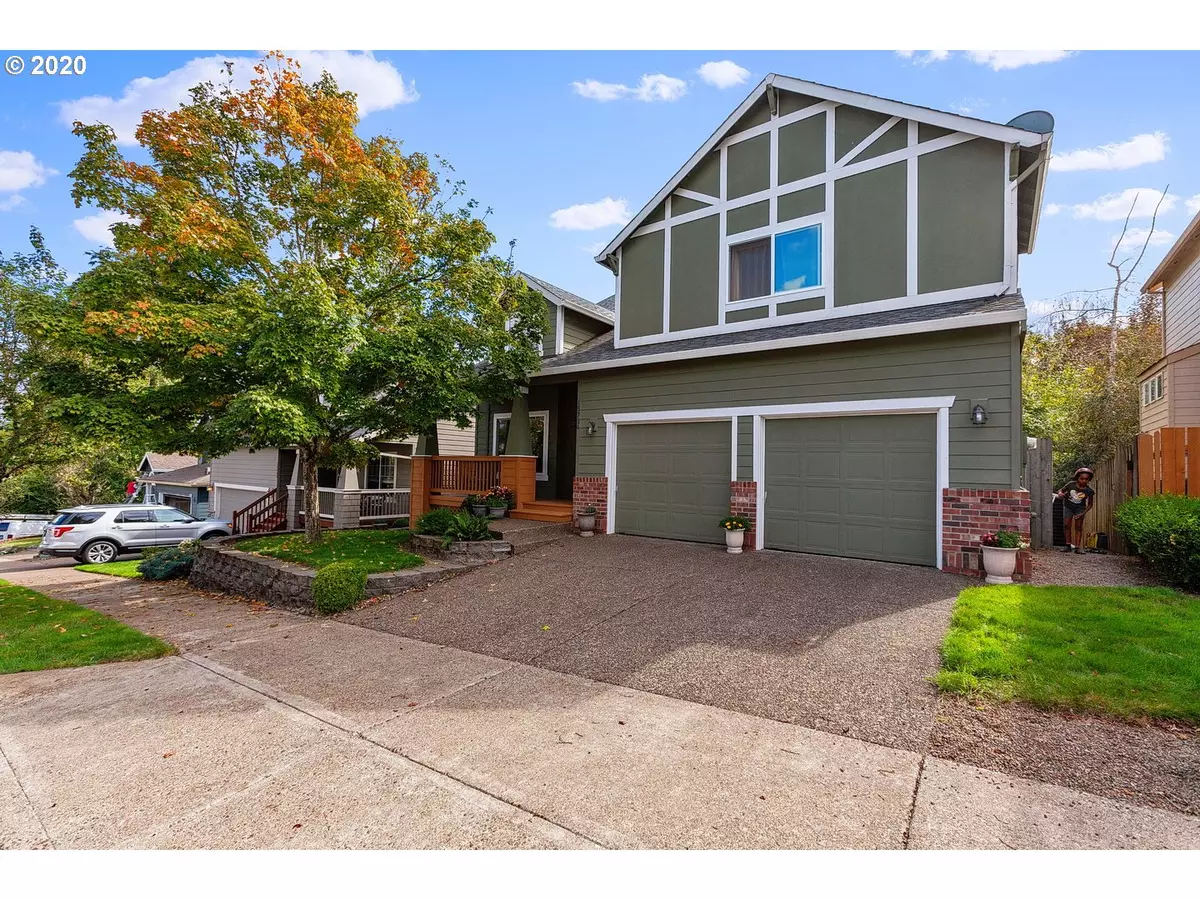 Portland, OR 97236,15734 SE HAWK CT