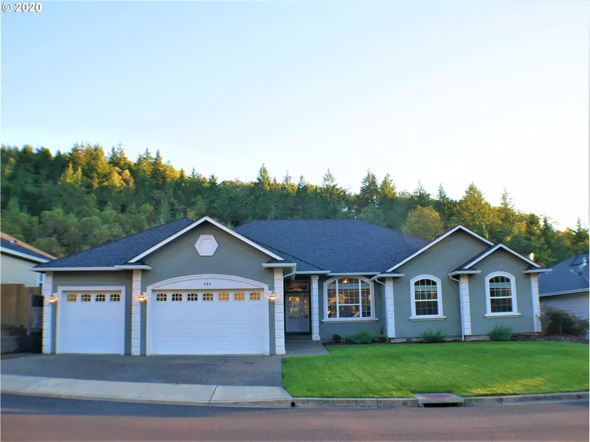 Winchester, OR 97495,464 OAK VALLEY LOOP