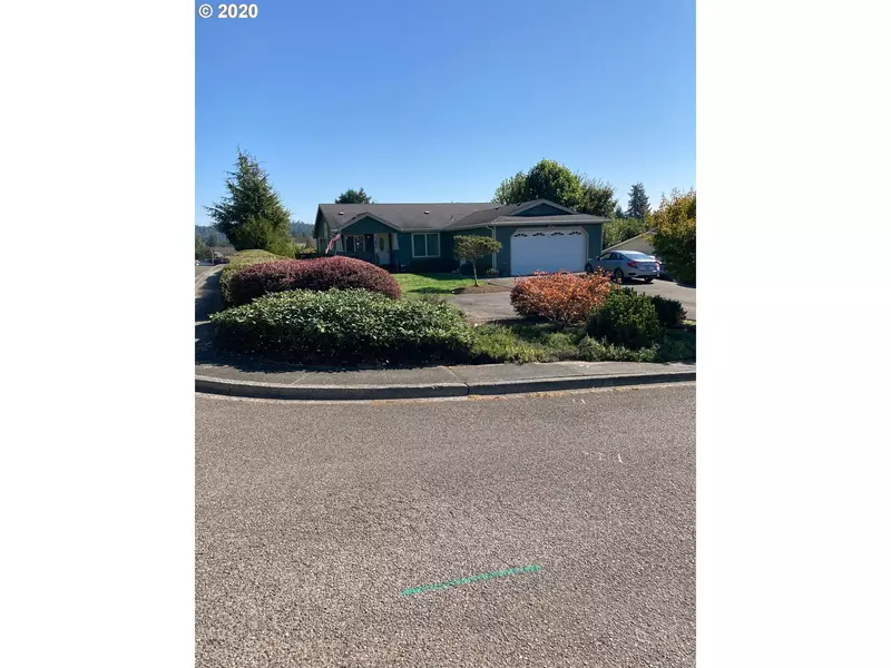 1388 N NUTMEG ST, Coquille, OR 97423