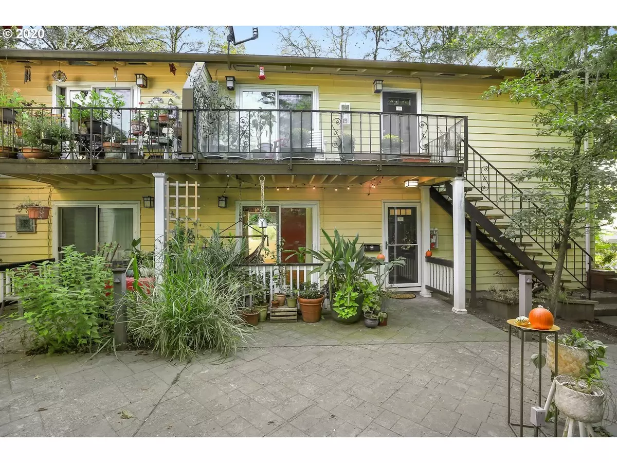 Portland, OR 97219,3531 SW TROY ST #9