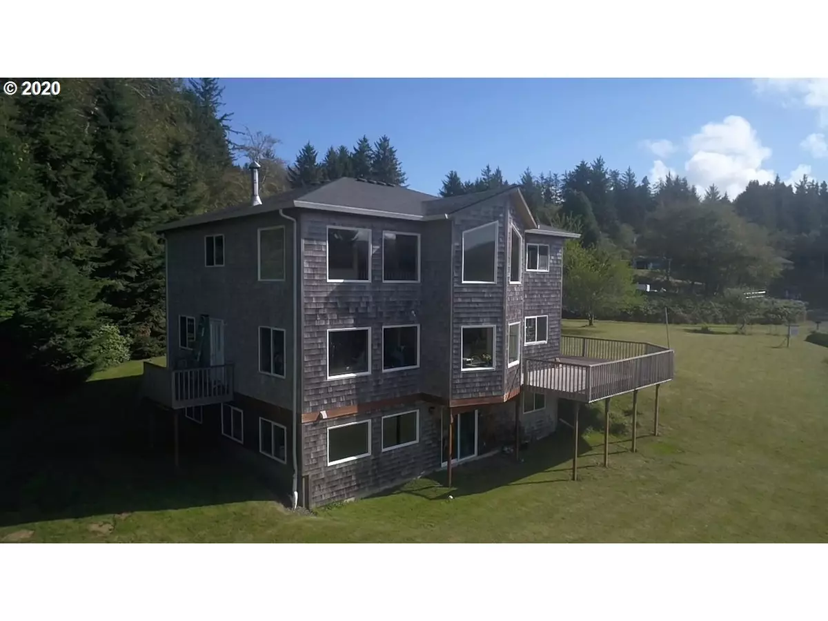 Nehalem, OR 97131,13370 THOMPSON RD