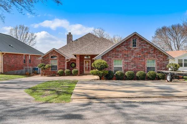 190 Ocean Drive,  Gun Barrel City,  TX 75156