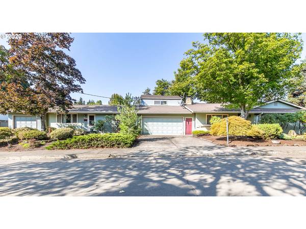 3804 KNOB HILL LN, Eugene, OR 97405