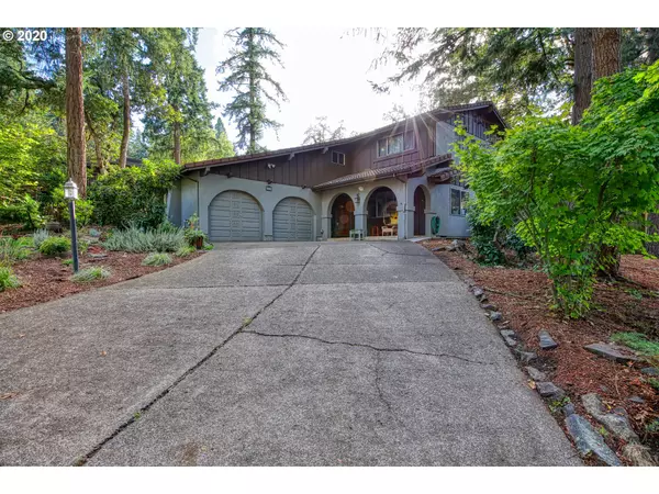 Eugene, OR 97405,320 DELLWOOD DR