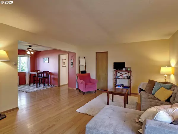 Portland, OR 97205,2359 SW CEDAR ST #12