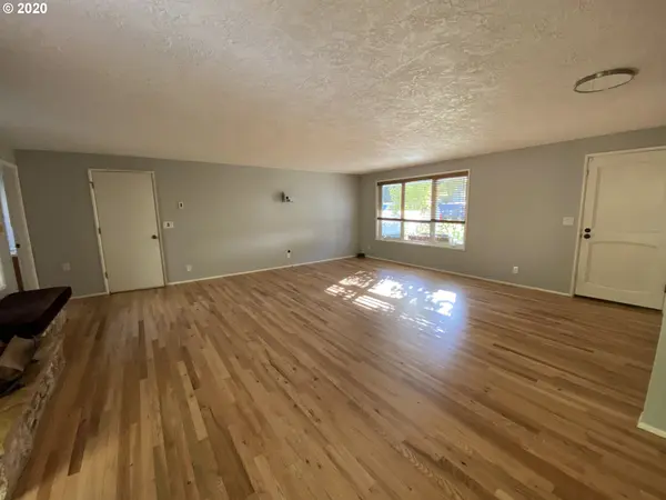 Eugene, OR 97405,3939 HIGH ST