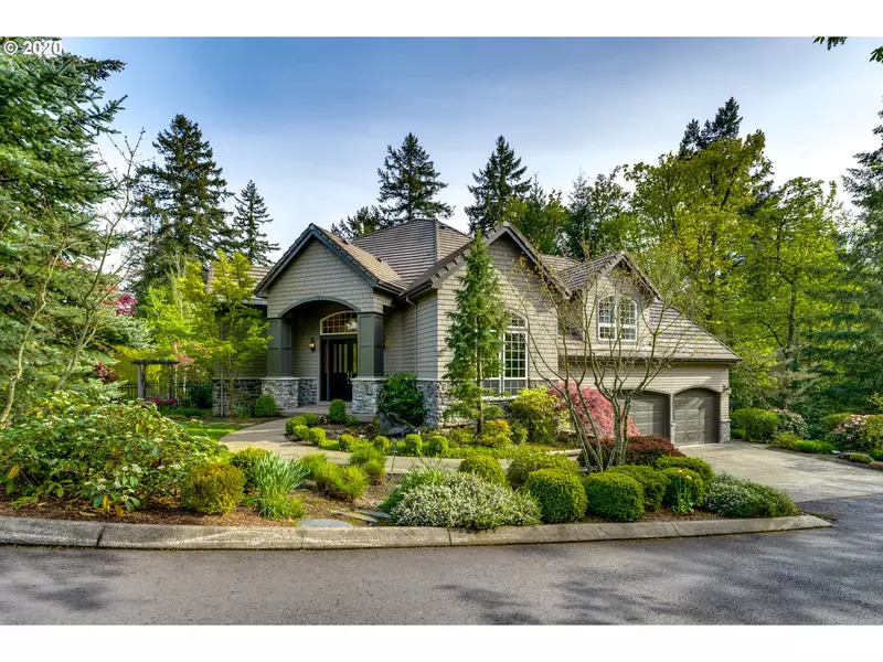 14005 GOODALL RD, Lake Oswego, OR 97034