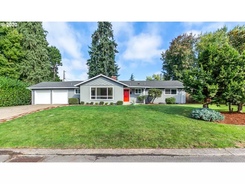 3005 COUNTRY LN, Eugene, OR 97401