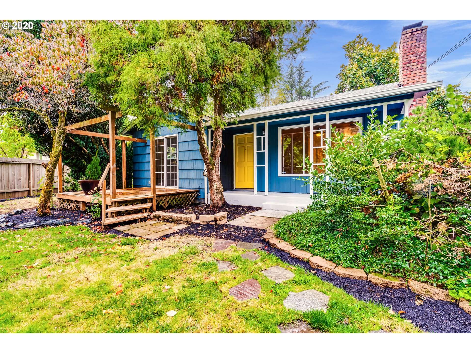 1735 MINDA DR, Eugene, OR 97401