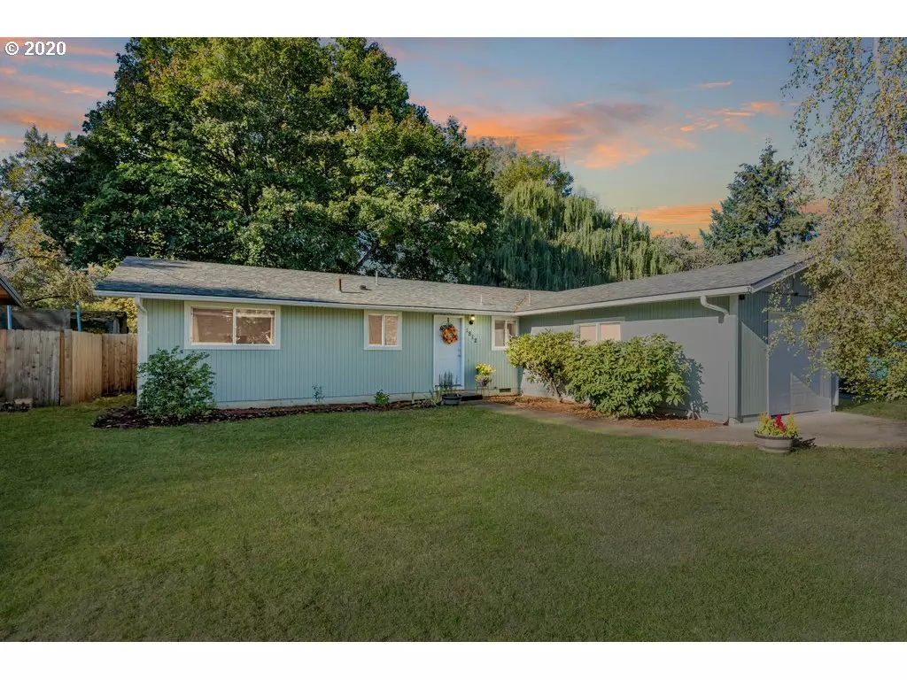 Salem, OR 97302,1812 MADRONA CT SE