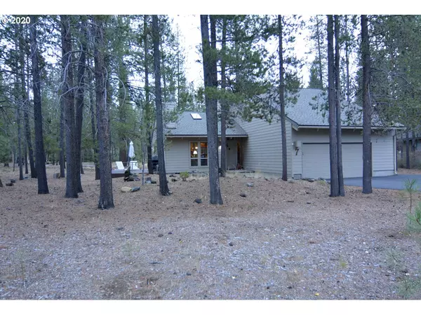 56926 CENTRAL LN, Sunriver, OR 97707